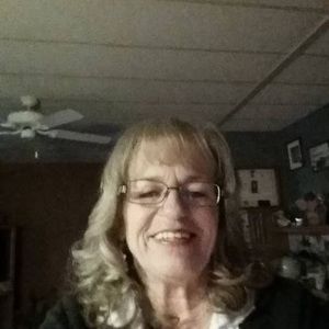 Meet your Posher, Denise